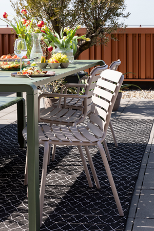 Slatted Metal Garden Chairs (2) | Zuiver Vondel | OROA.com