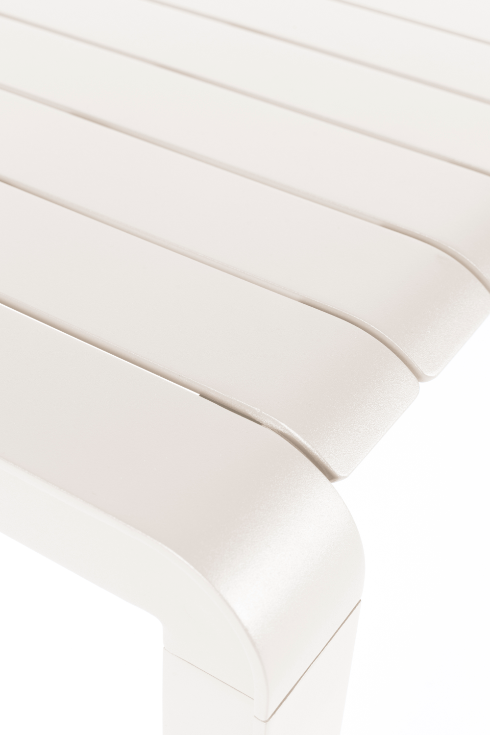 Rectangular Slatted Garden Bench | Zuiver Vonder | OROA.com