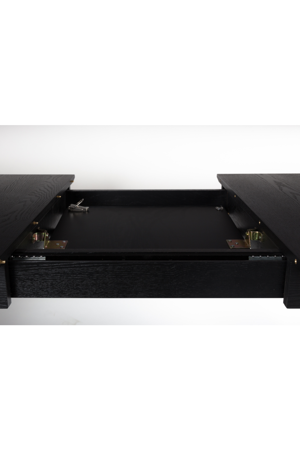 Walnut Extendable Dining Table | Zuiver Glimps | OROA.com