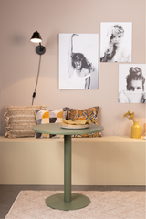 Round Pedestal Outdoor Bistro Table | Zuiver Metsu | Oroa.com