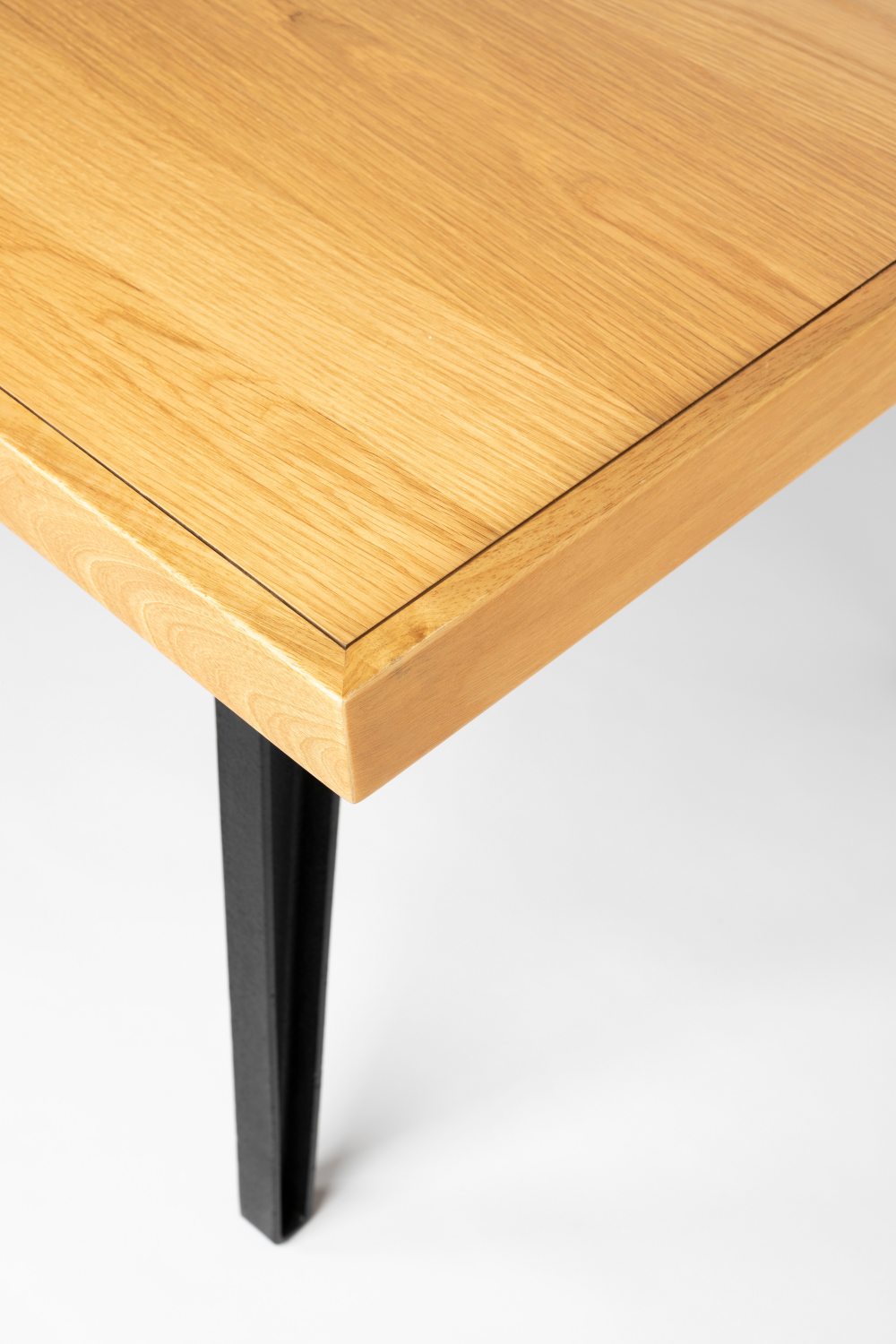 Natural Oak Dining Table | Zuiver Harvest | OROA.com