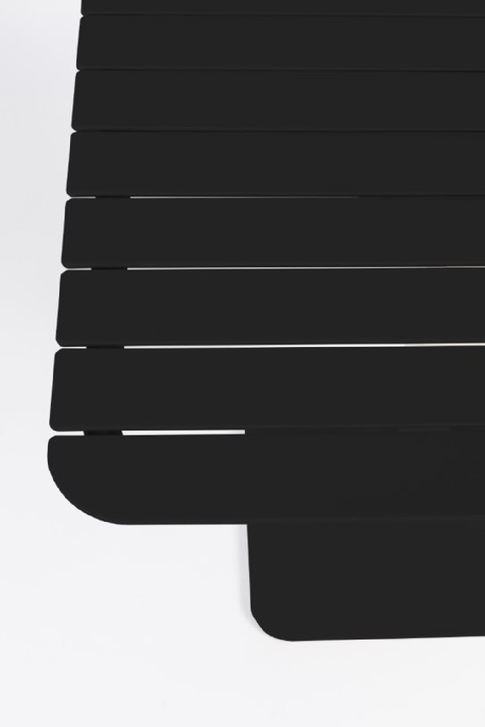 Square Garden Bistro Table | Zuiver Vondel | Oroa.com