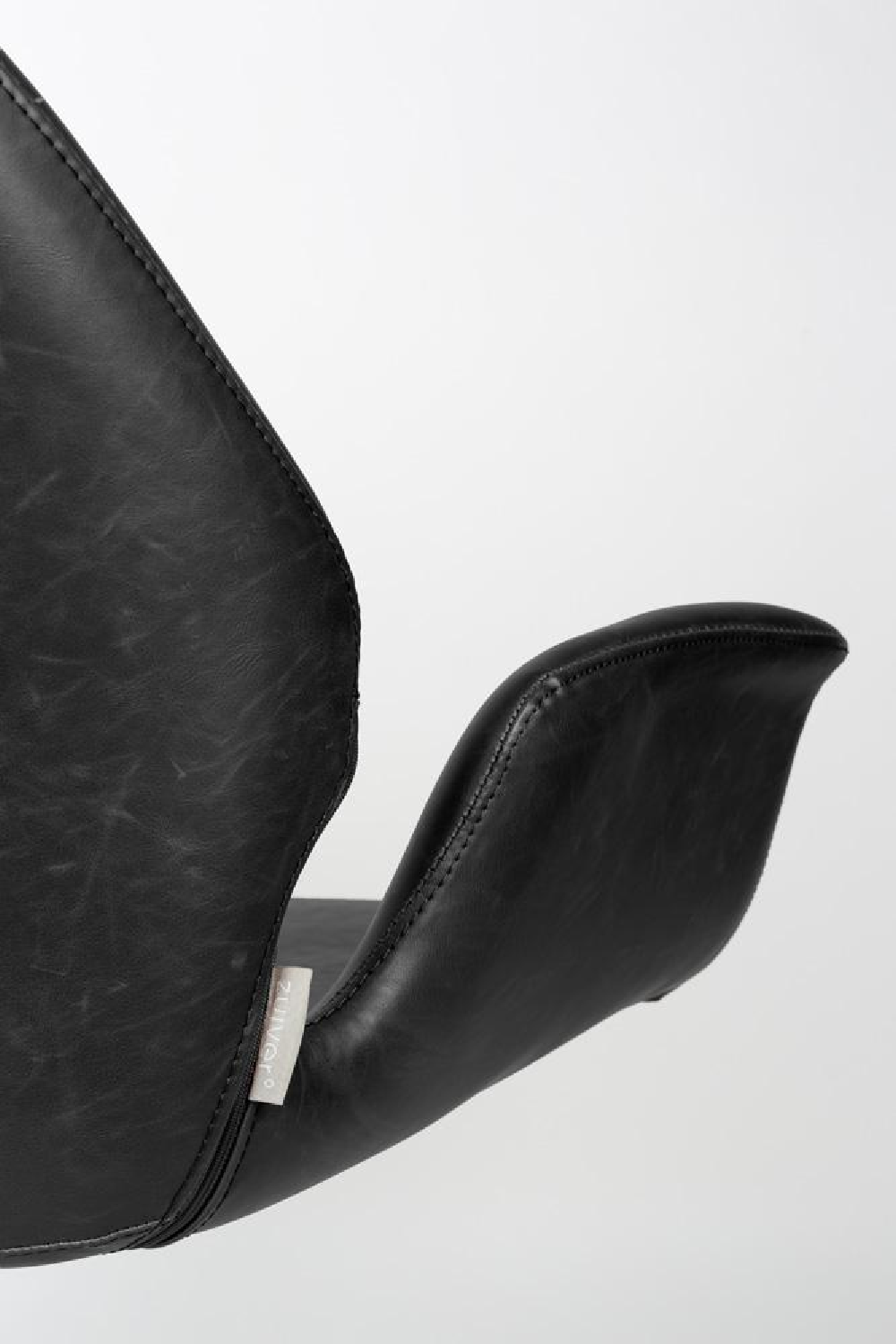 Leather Swivel Lounge Chair | Zuiver Nikki | Oroa.com
