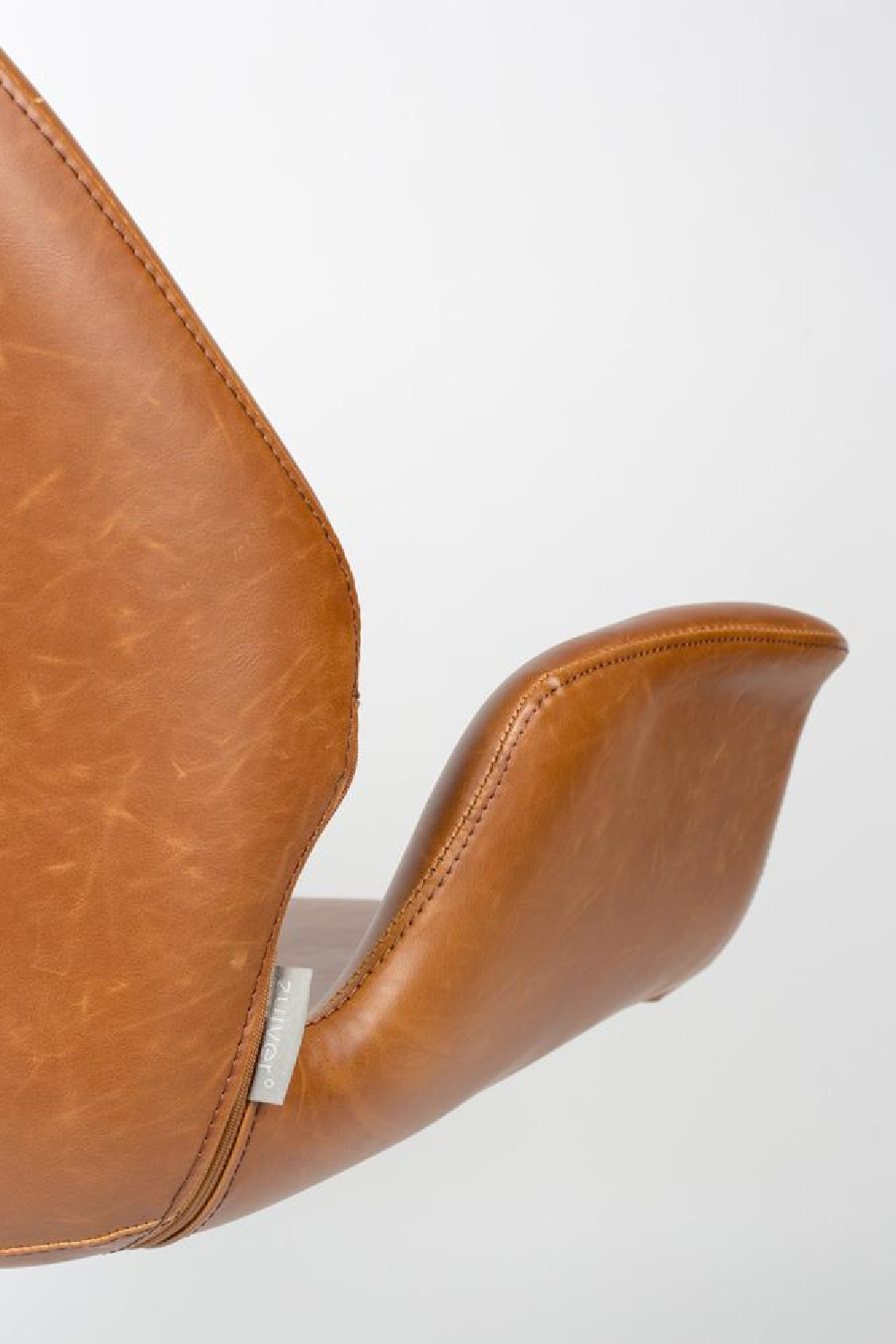 Leather Swivel Lounge Chair | Zuiver Nikki | Oroa.com