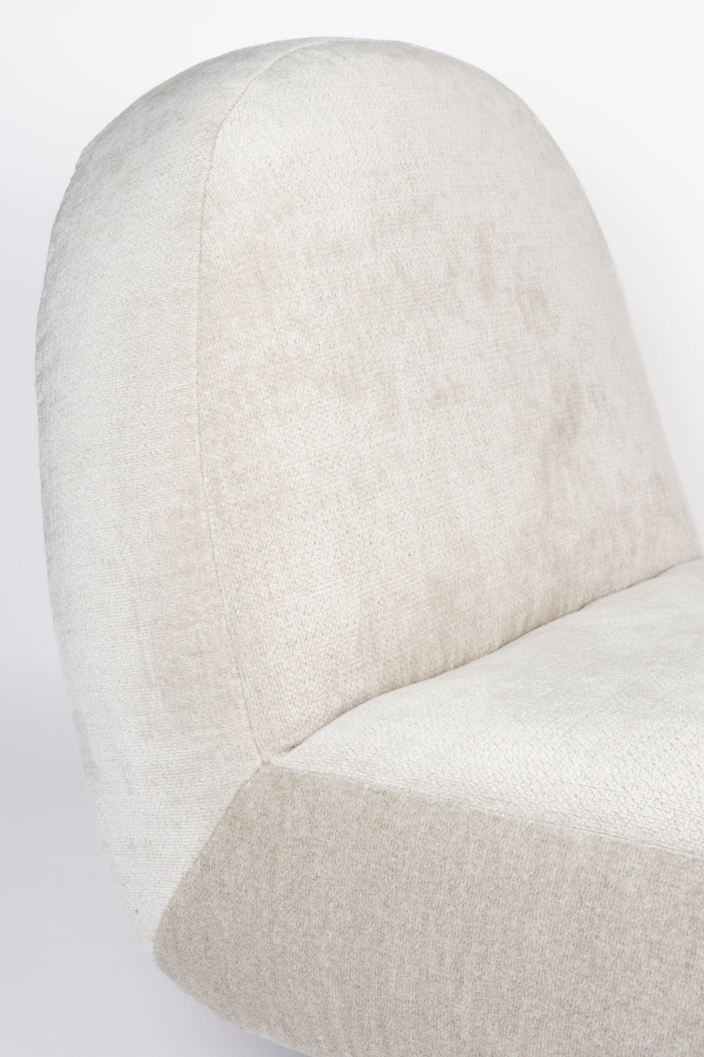 Round Modern Lounge Chair | Zuiver Eden | OROA.com