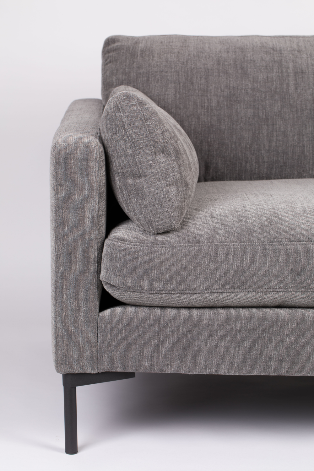 Upholstered 4-5 Seater Sofa | Zuiver Summer | Oroa.com