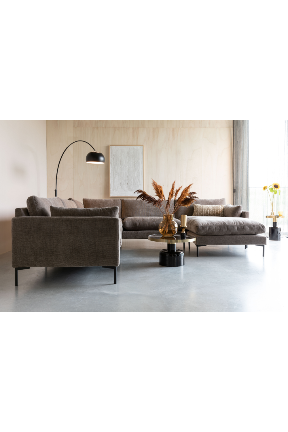 Contemporary 7-Seater Sofa | Zuiver Summer | OROA.com