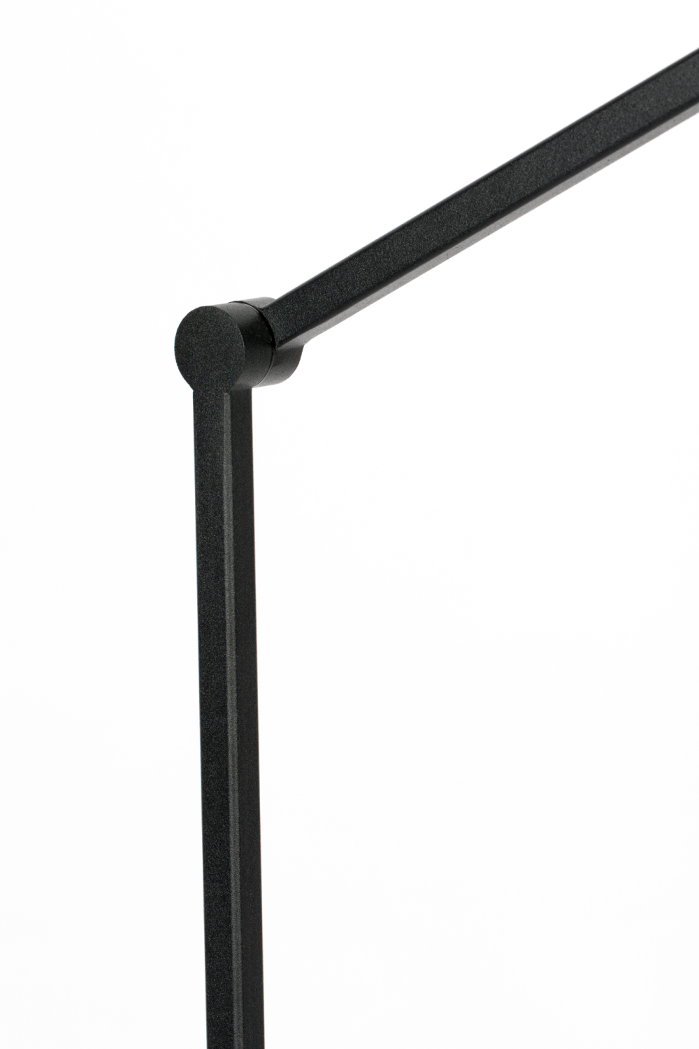 Black Task Floor Lamp | Zuiver Lub | OROA.com