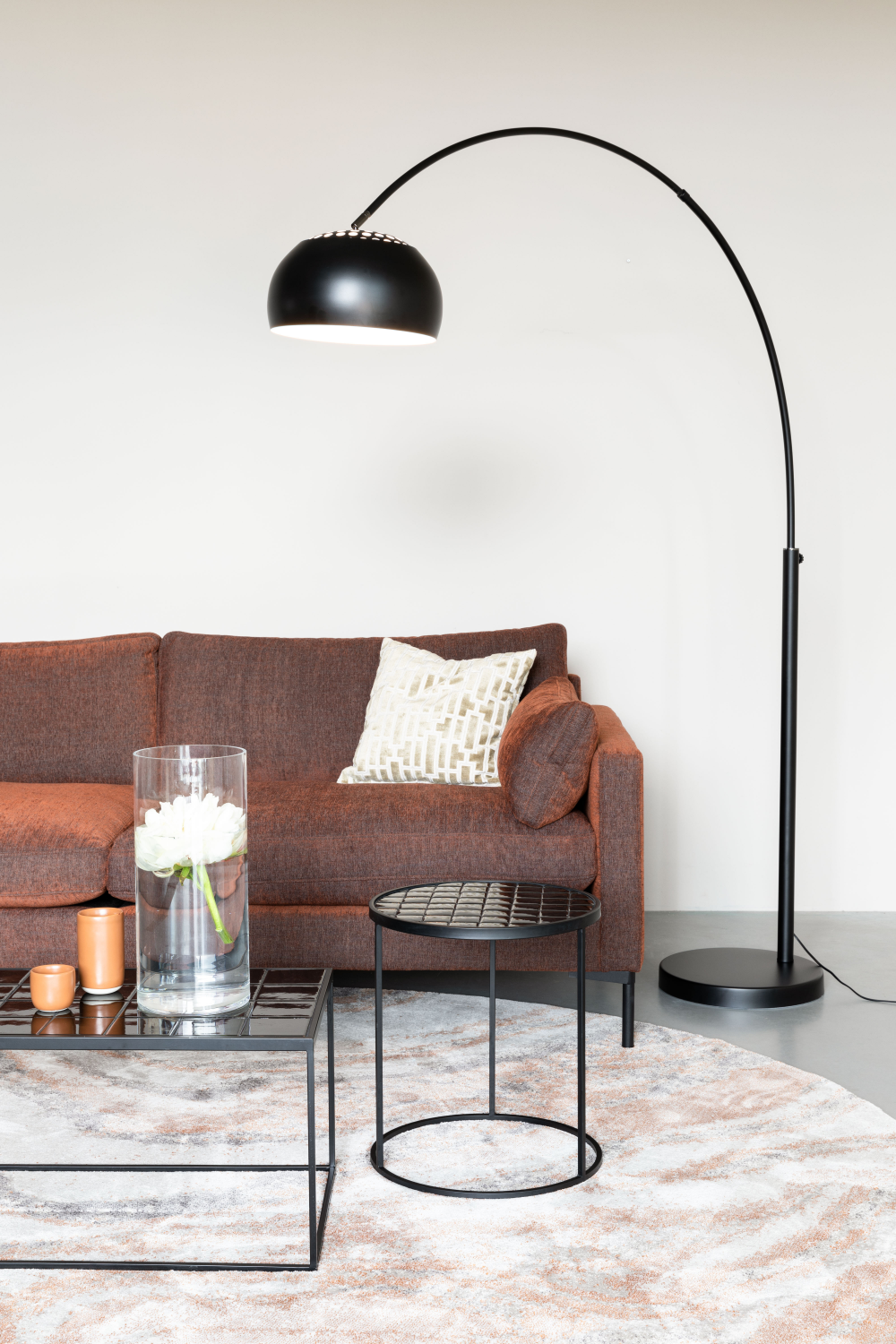 Adjustable Arched Floor Lamp | Zuiver Metal Bow | Oroa.com