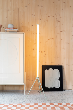 Beige Metal Tripod Floor Lamp | Zuiver Scotty | OROA.com