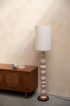 Beige Ceramic Floor Lamp | Zuiver Brew | OROA.com