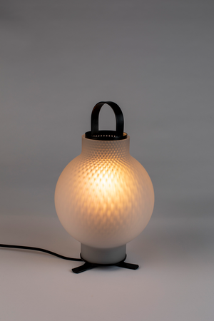 White Glass Table Lamp | Zuiver Nomad | OROA.com