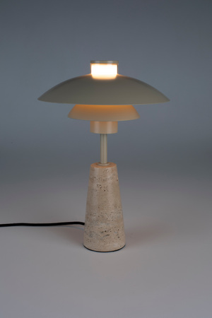 Beige Metal Table Lamp | Zuiver Cole | OROA.com