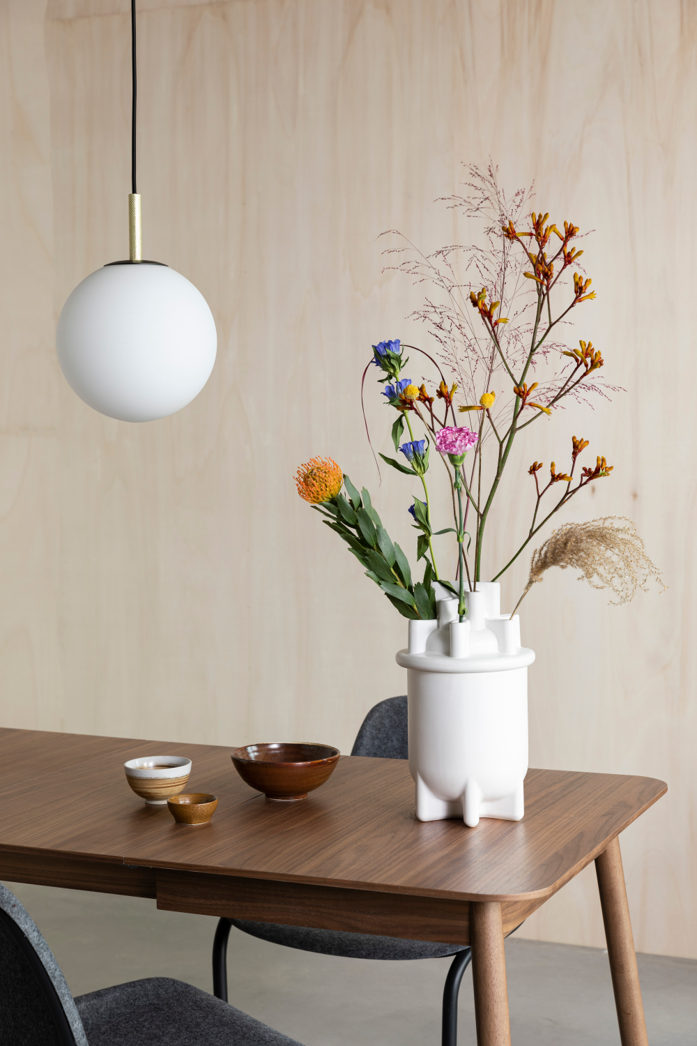 Opal Orb Pendant Lamp | Zuiver Orion | Oroatrade.com