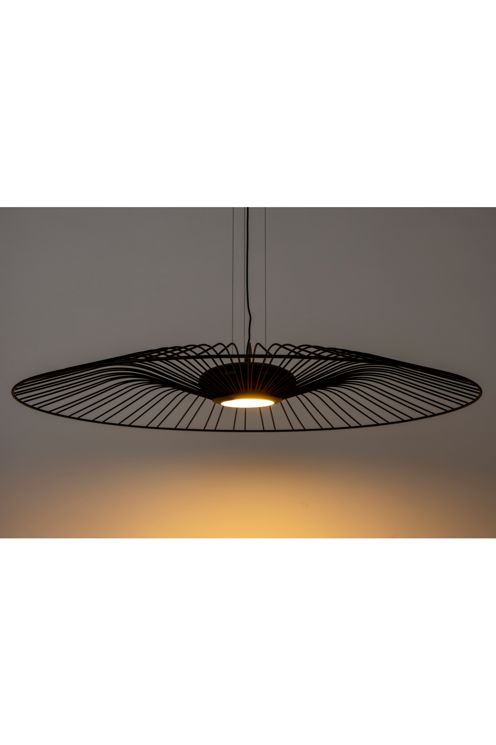 Black Metal Pendant Lamp | Zuiver Spider | OROA.com