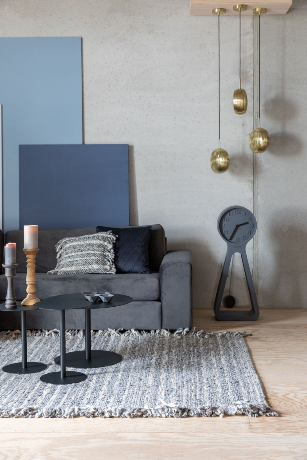 Handwoven Woolen Strands Carpet 5' x 8' | Zuiver Frills | Oroa.com