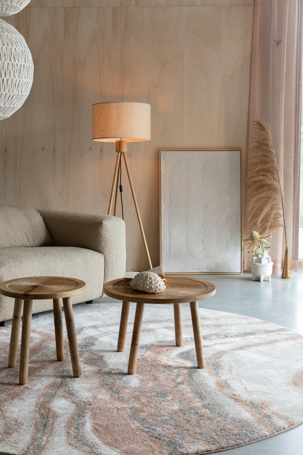 Round Gray Contemporary Carpet | Zuiver Solar | Oroatrade.com