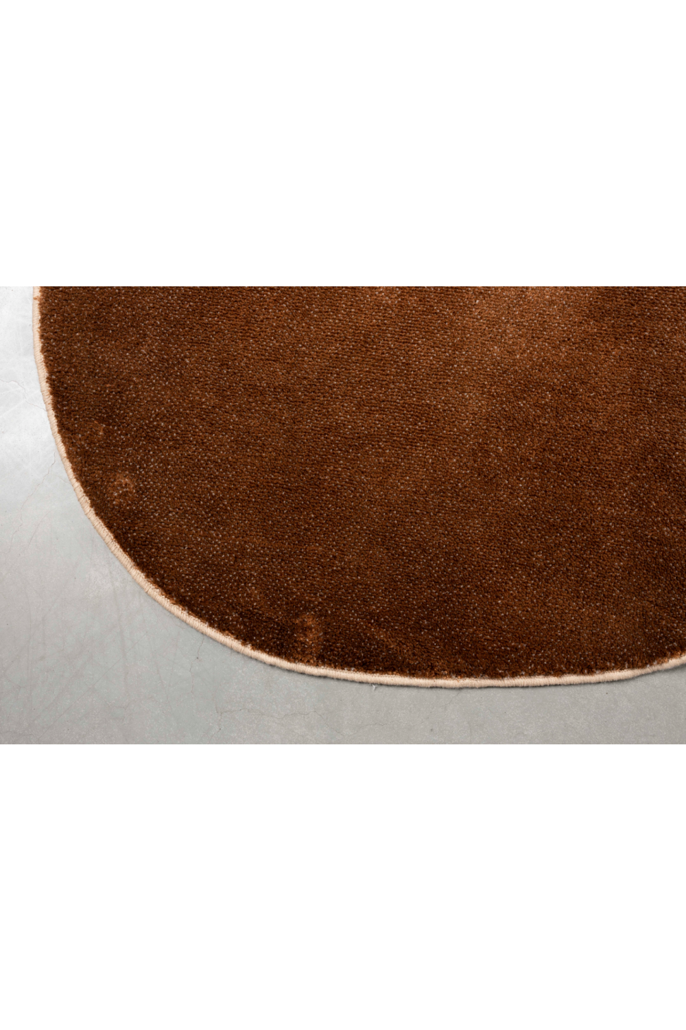 Organic Shaped Woven Rug 5' x 8' | Zuiver Phila | OROA.com