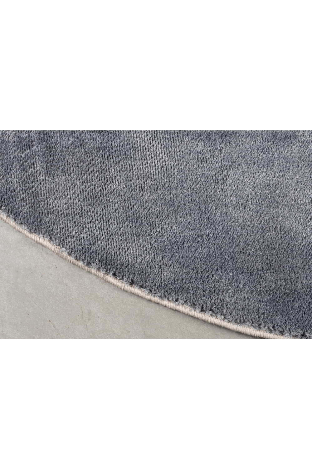 Organic Shaped Woven Rug 5' x 8' | Zuiver Phila | OROA.com