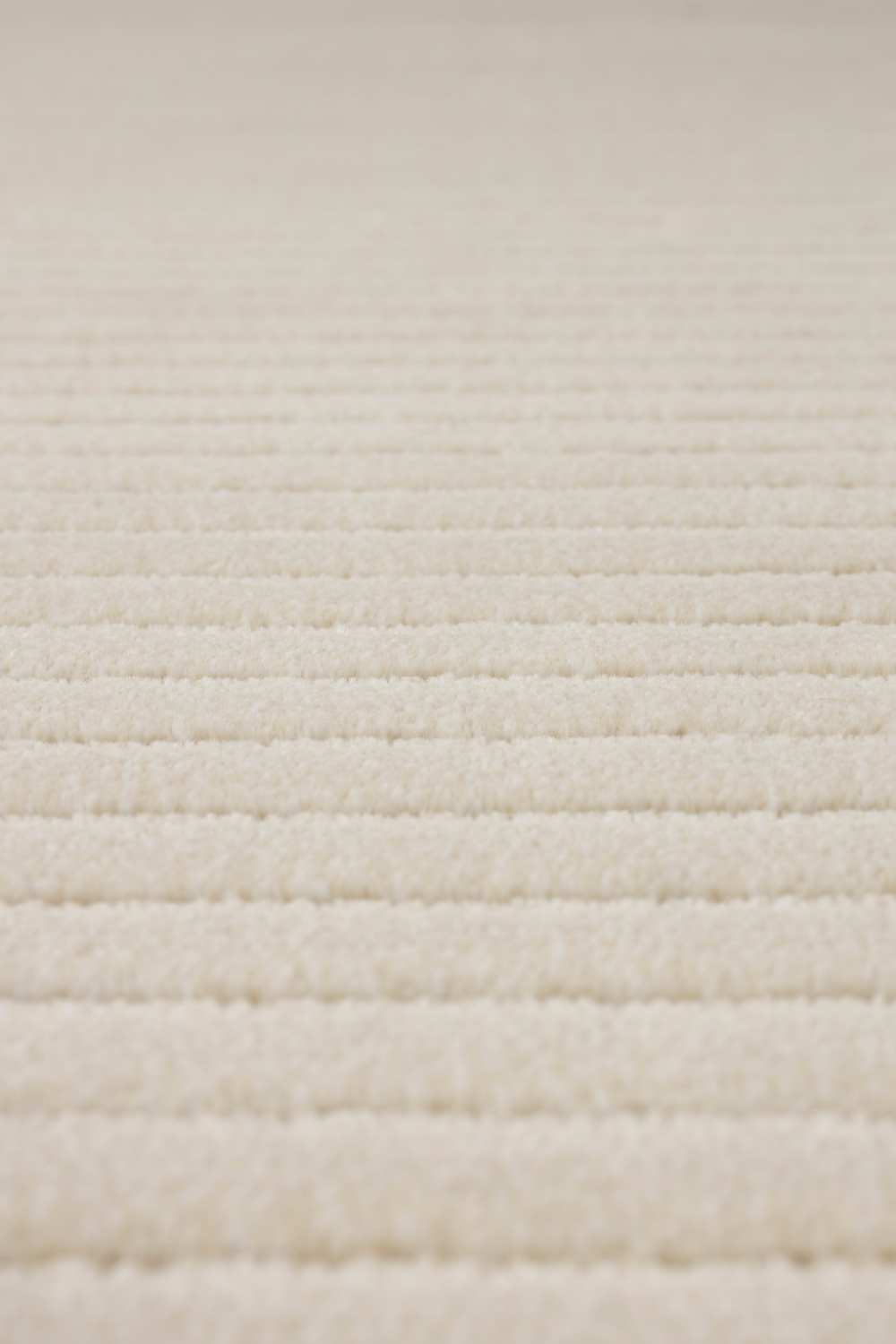 Cream Minimalist Carpet | Zuiver Shore | OROA.com