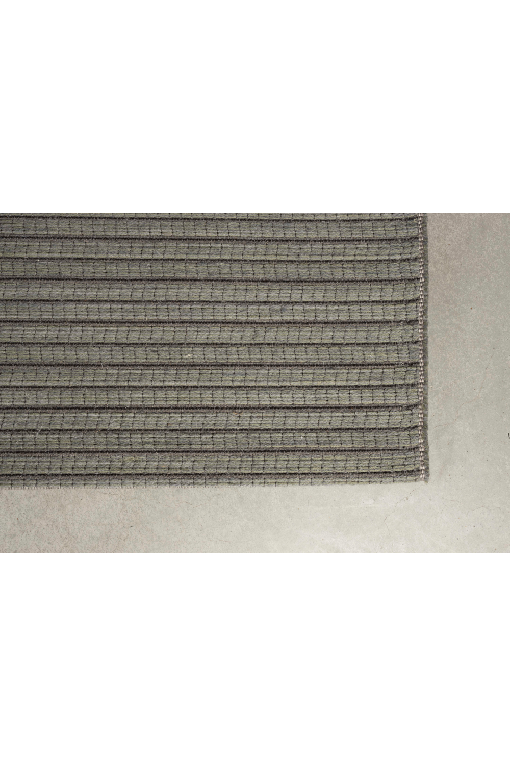 Green Wool Carpet | Zuiver Waves | OROA.com