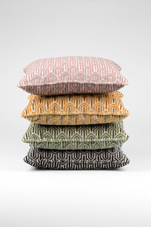 Green Geometric Throw Pillows (2) | Zuiver Beverly | OROA.com