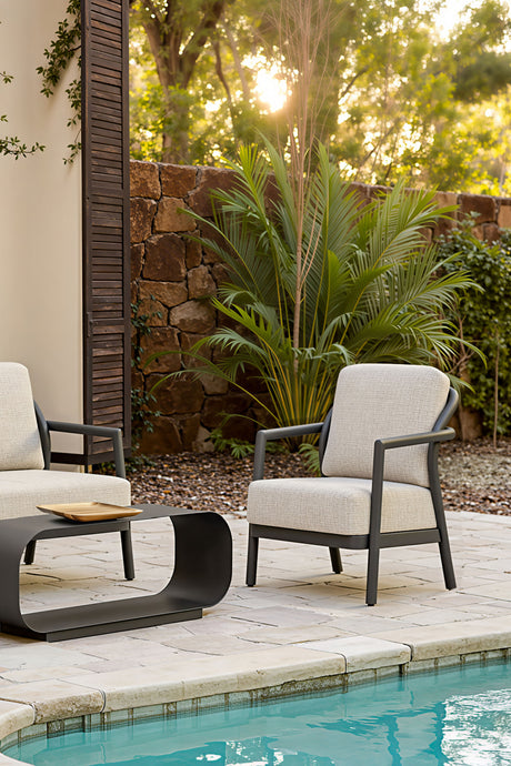 Aluminum Framed Outdoor Accent Chair | OROA Modern Rein | Oroa.com