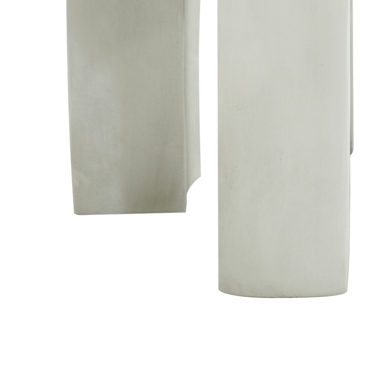 Outdoor Round Top Side Table in Antique White