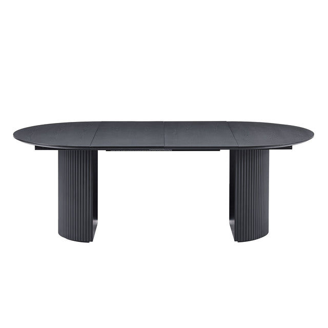 black dining