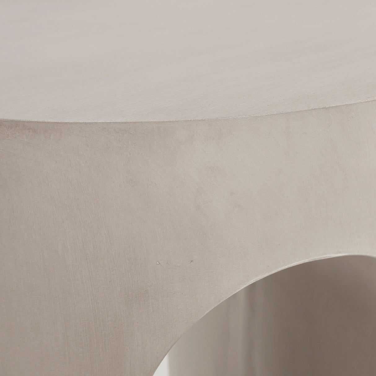 Outdoor Round U-Shape Side Table Light Grey