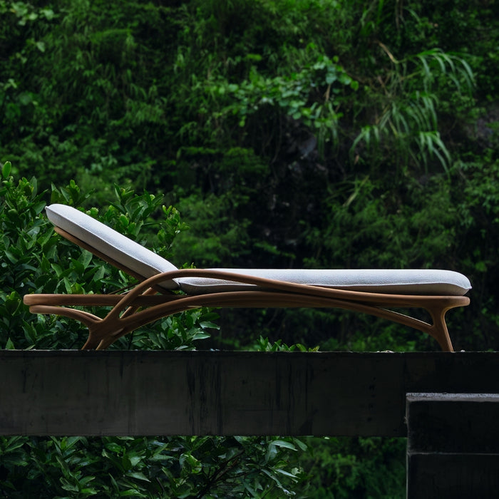   Adjustable outdoor lounger reclining seating structured teak design OROA | Oroa.com