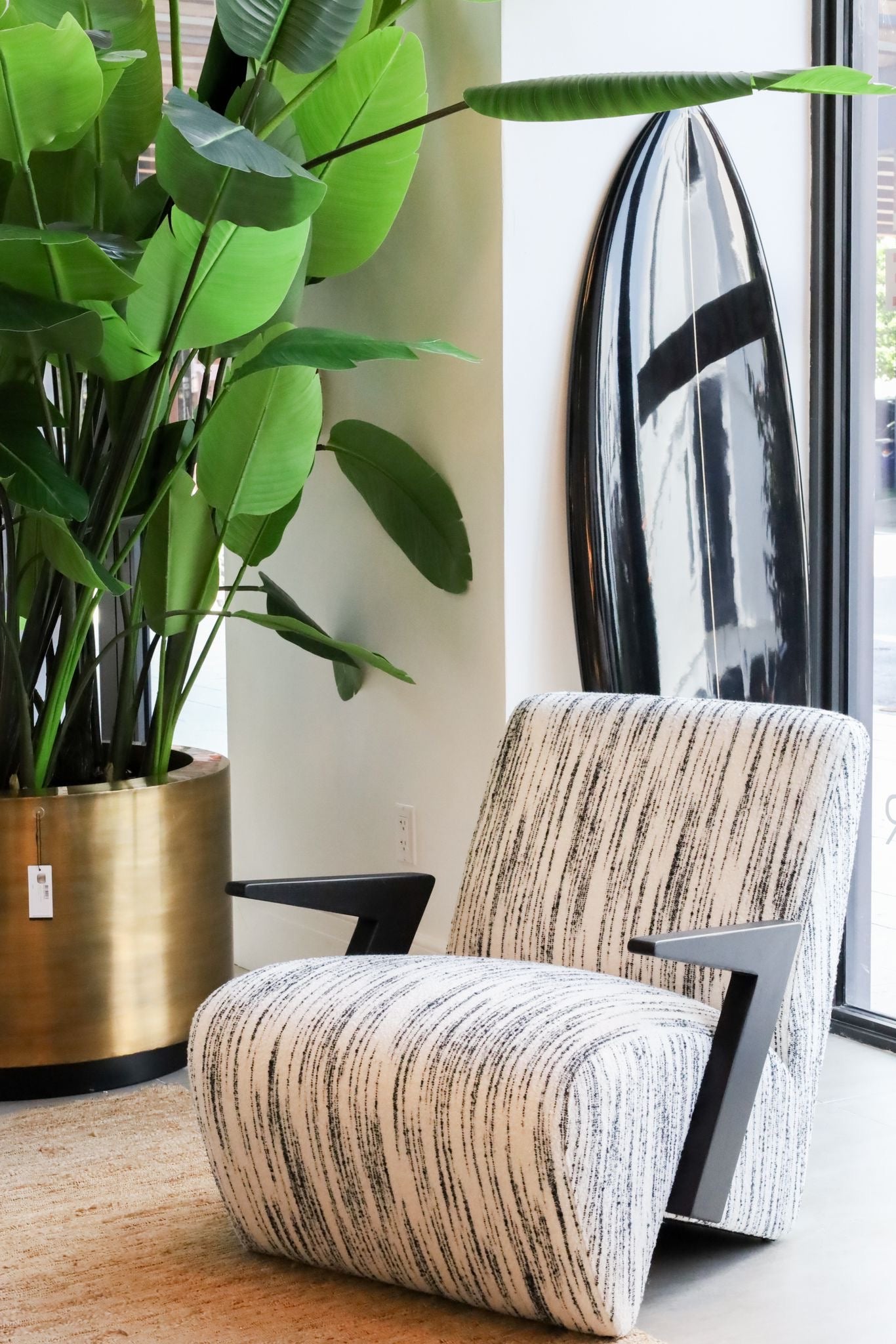 Modern Upholstered Lounge Chair | Eichholtz Venosa