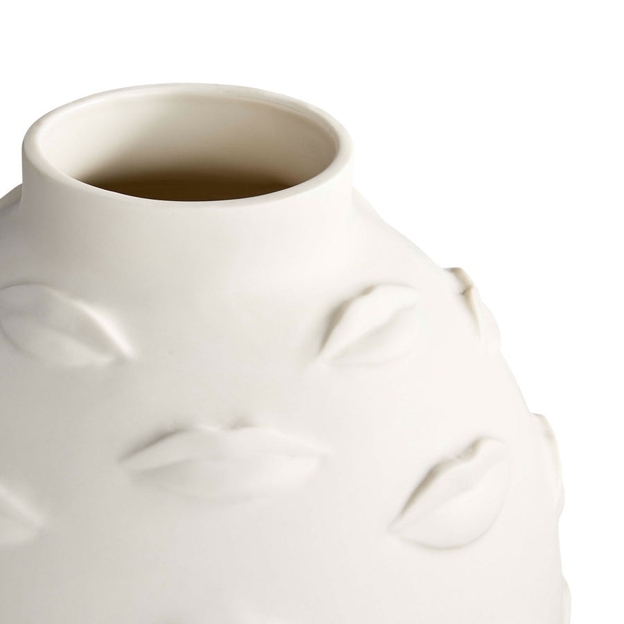 Lips Embossed Porcelain Vase | Jonathan Adler Gala | Oroa.com