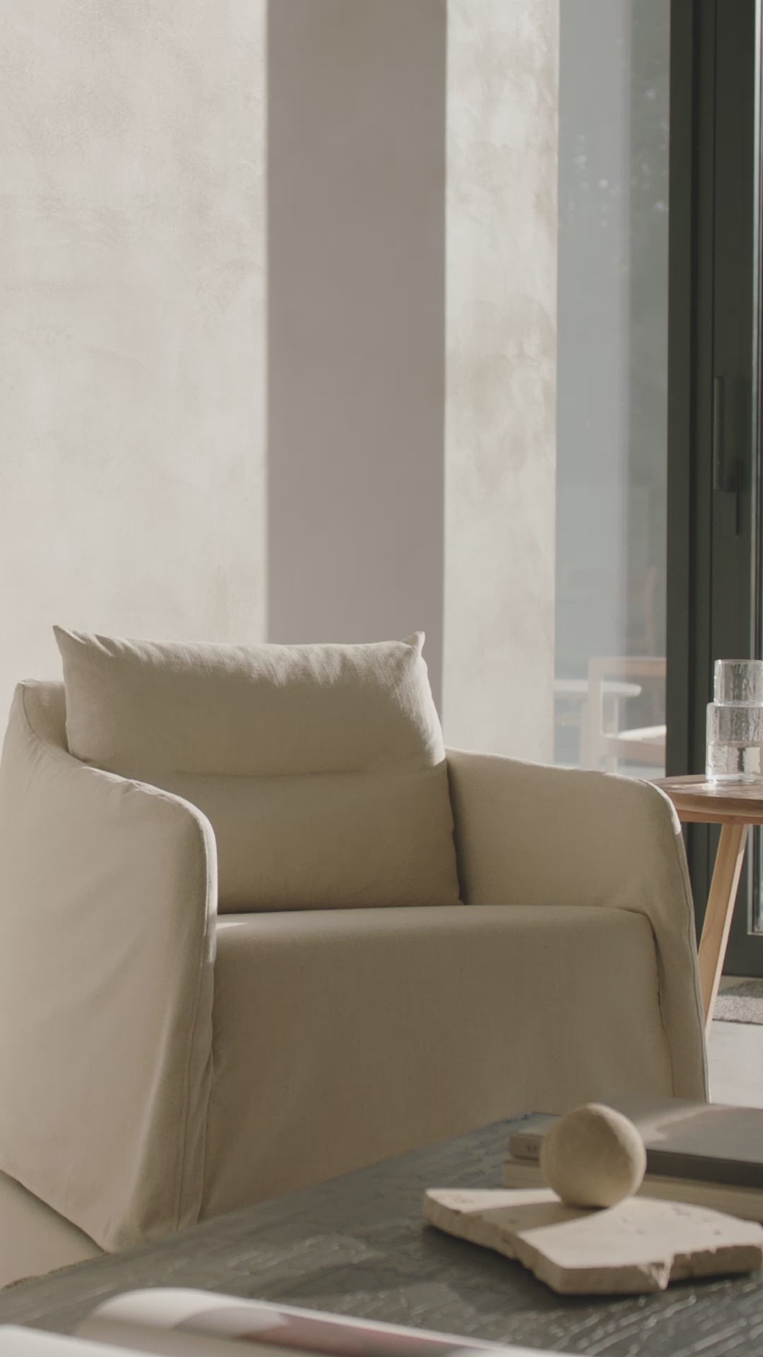 Linen Lounge Chair | Ethnicraft Weave | Oroatrade.com