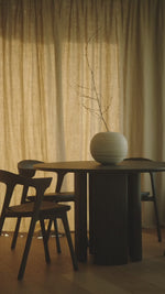 Brown Mahogany Dining Table | Ethnicraft Roller Max | Oroa.com