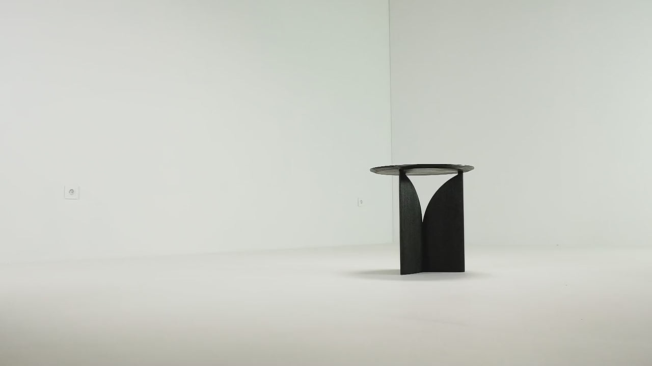 Black Teak Side Table | Ethnicraft Fin | OROA.com