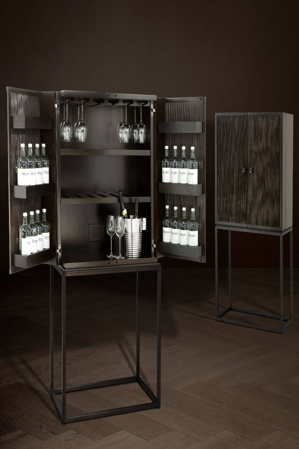 Home Bar Cabinet | Eichholtz De La Renta | Oroa.com