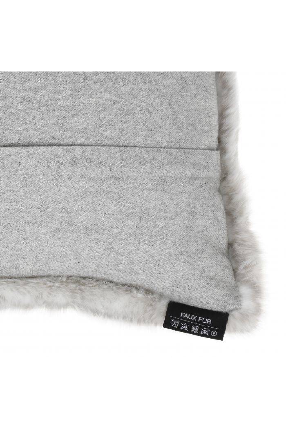 Light Gray Fur Cushion | Eichholtz Alaska | OROA