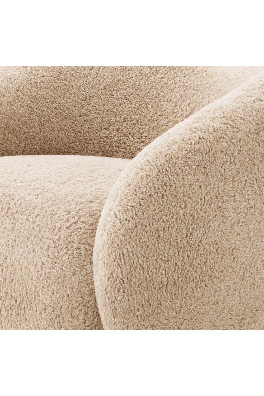 Plush Sand Swivel Chair | Eichholtz Diego | Oroa.com
