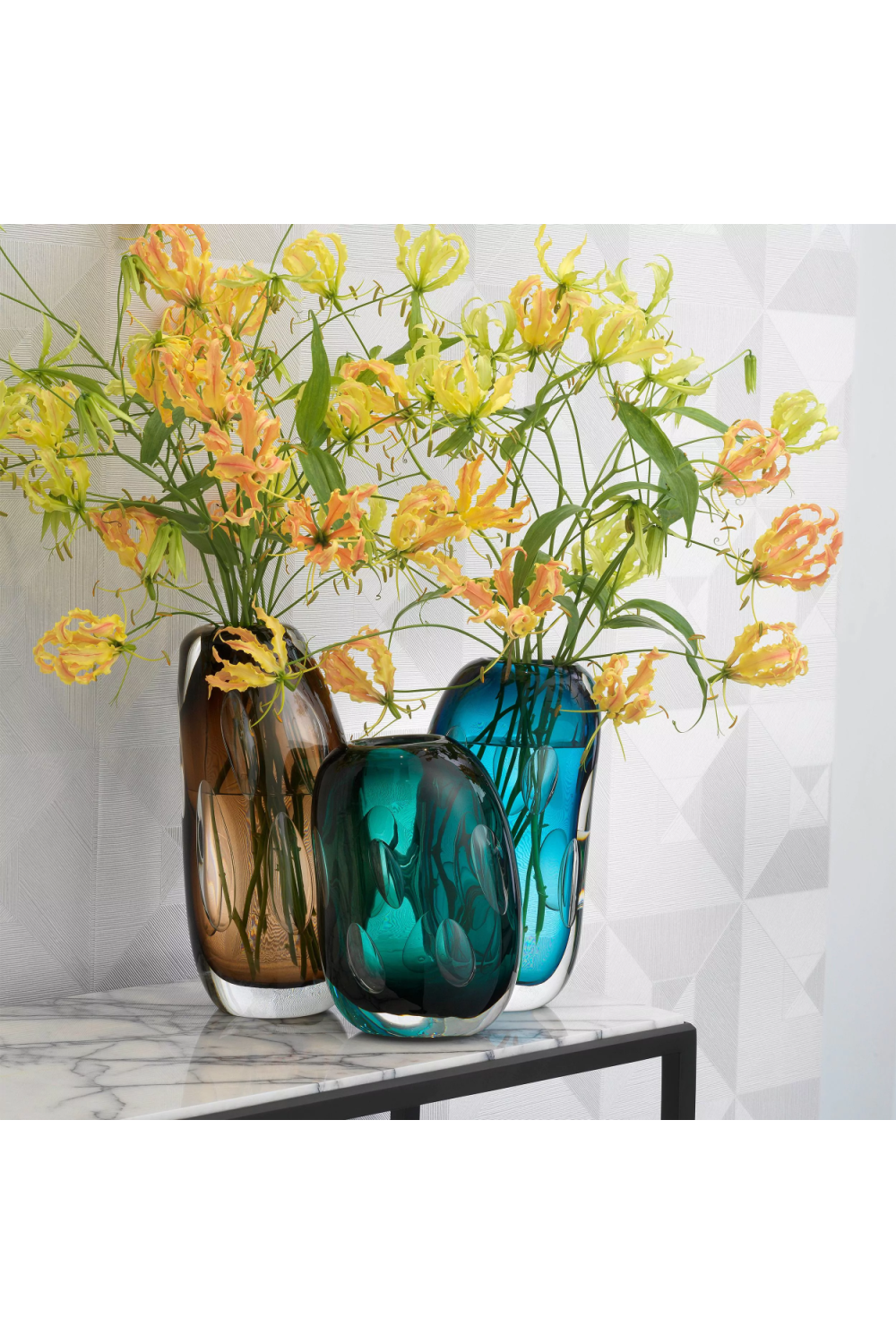 Brown Handblown Glass Vase | Eichholtz Sianni L  | Oroa.com