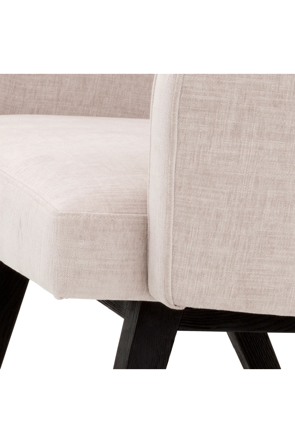 Buttoned Back Dining Chair | Eichholtz Locarno | Oroa.com