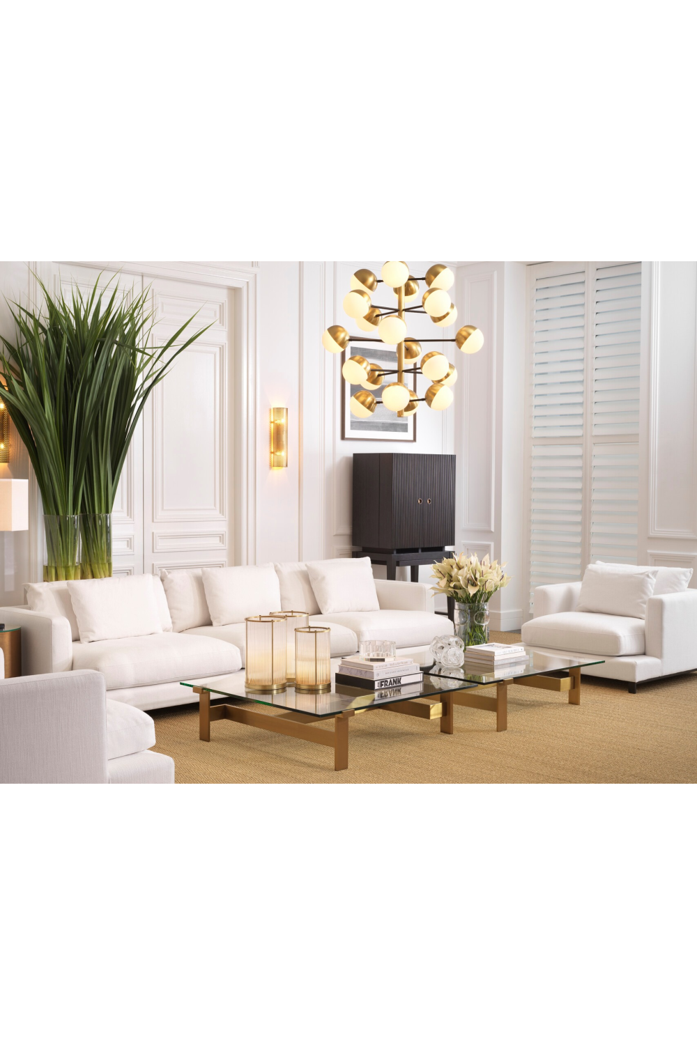 Modern White Accent Sofa | Eichholtz Burbury | Oroa.com