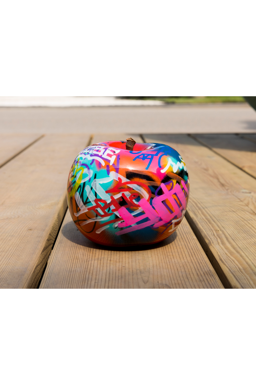 Apple Ceramic Sculpture | Andrew Martin Graffiti | OROA