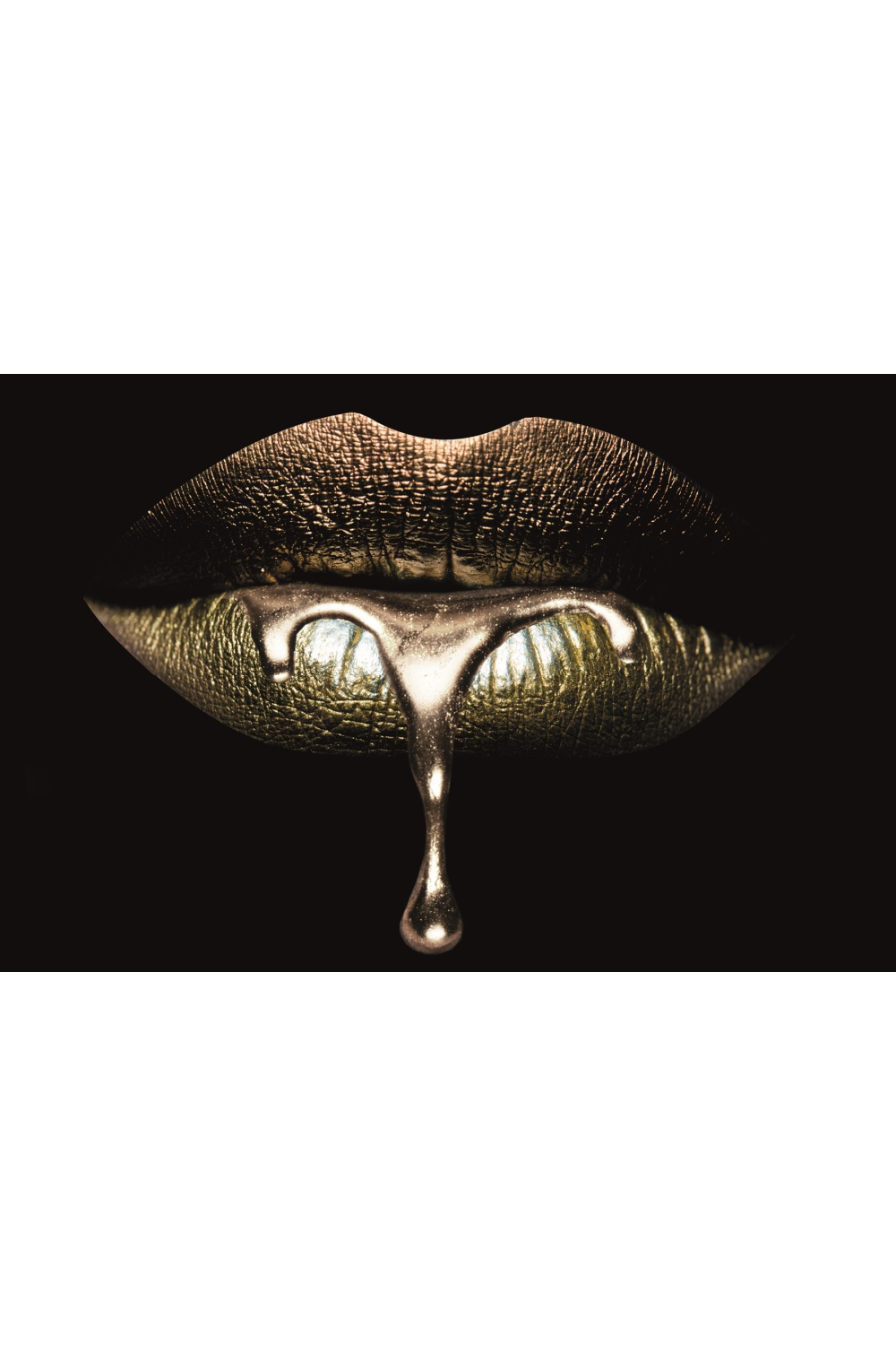 Pouting Lips Photographic Artwork | Andrew Martin Golden Kiss | Oroa.com.