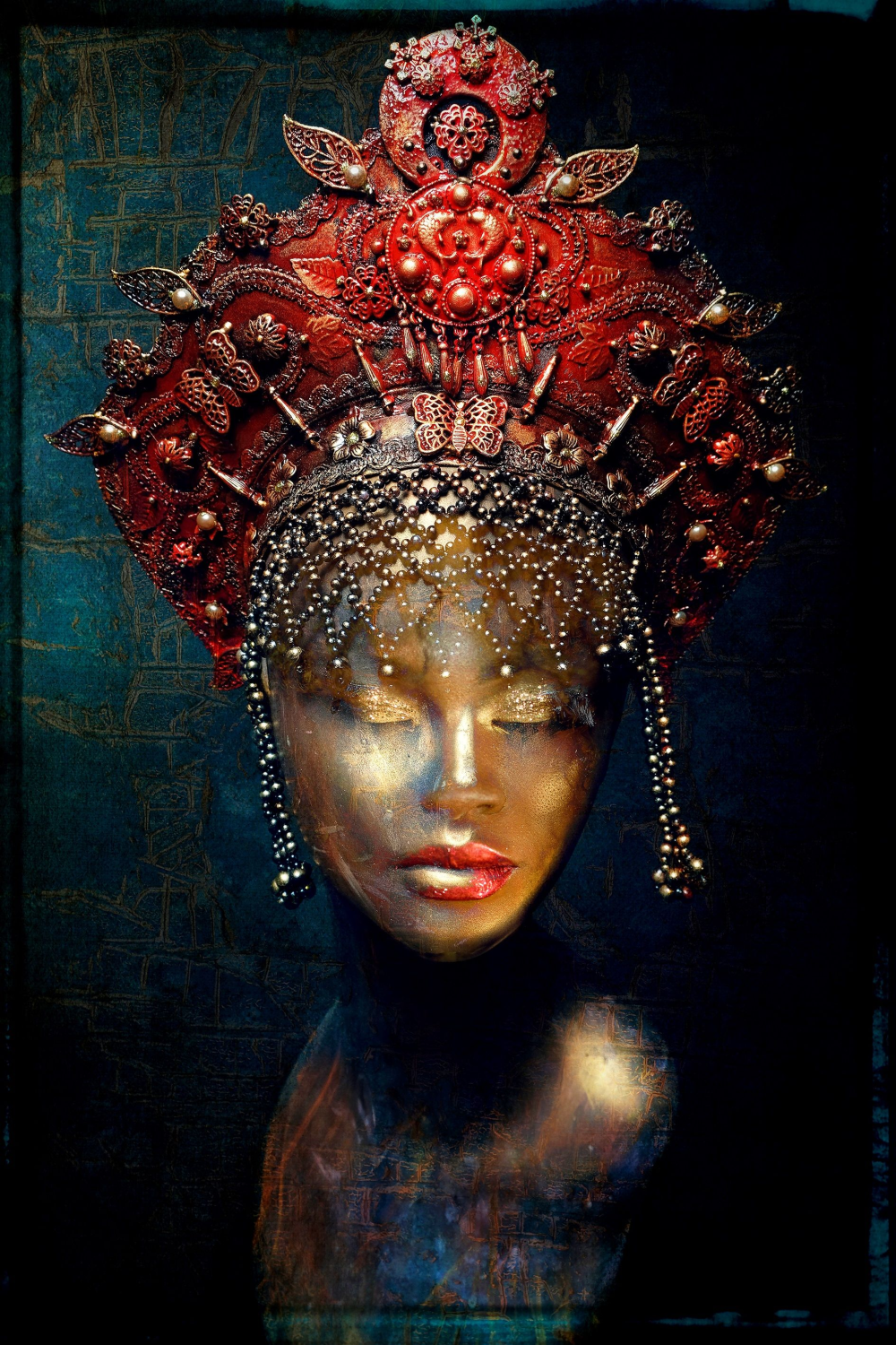 Bejeweled Lady Photographic Artwork | Andrew Martin Paradise Bird | Oroa.com