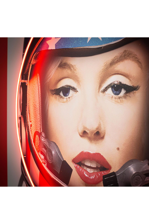 Iconic Retro Neon Artwork | Andrew Martin Marilyn Astronaut | Oroa.com