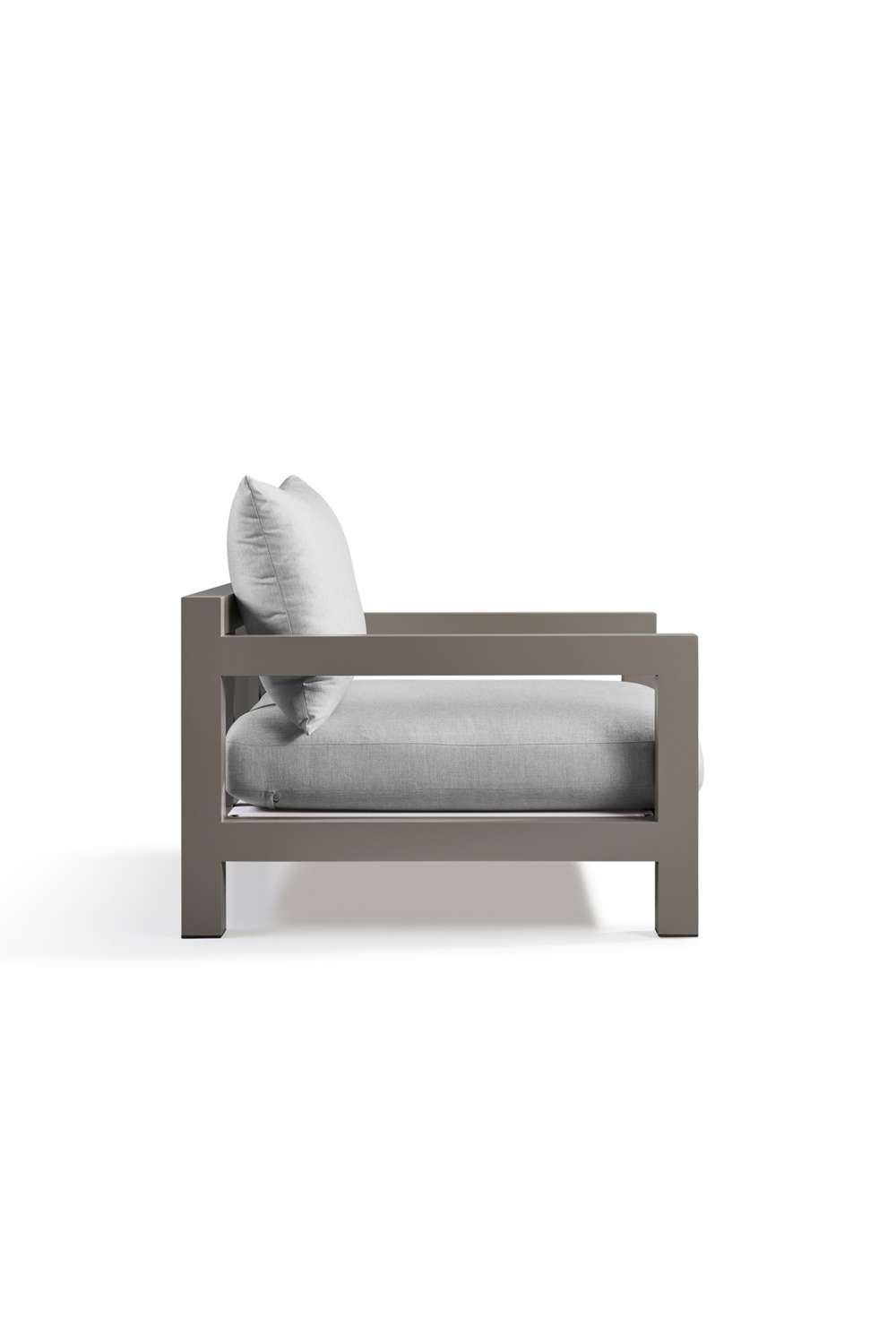 Gray Aluminum Outdoor Armchair | Andrew Martin Harlyn | OROA