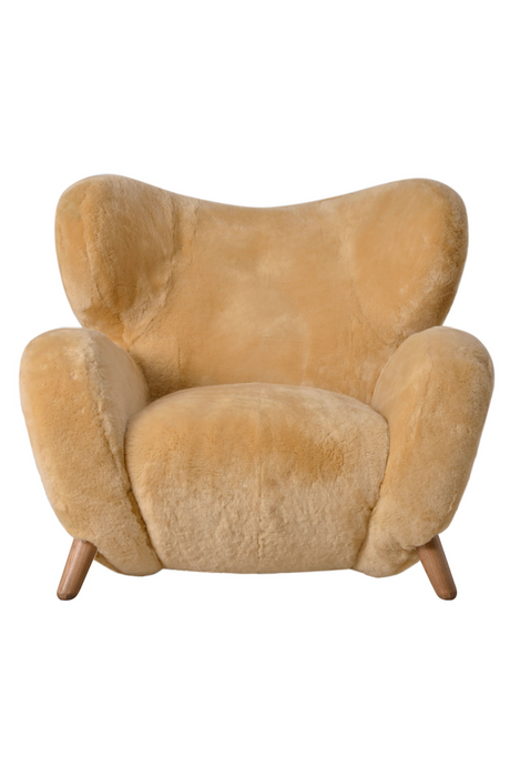 Sheepskin Modern Lounge Chair | Andrew Martin Manx | Oroa.com