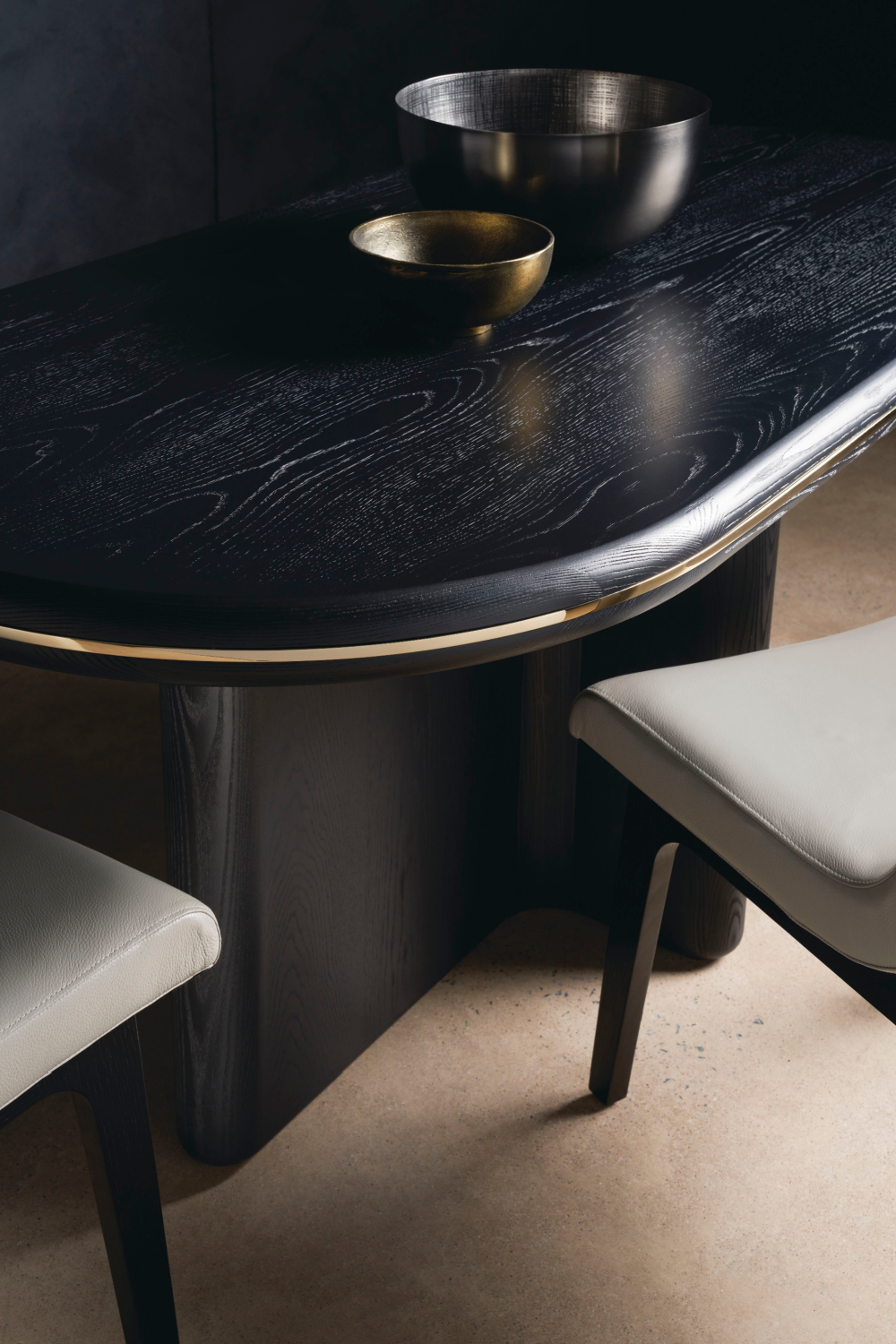 Black Oak Oval Dining Table | Andrew Martin Monty | Oroa.com