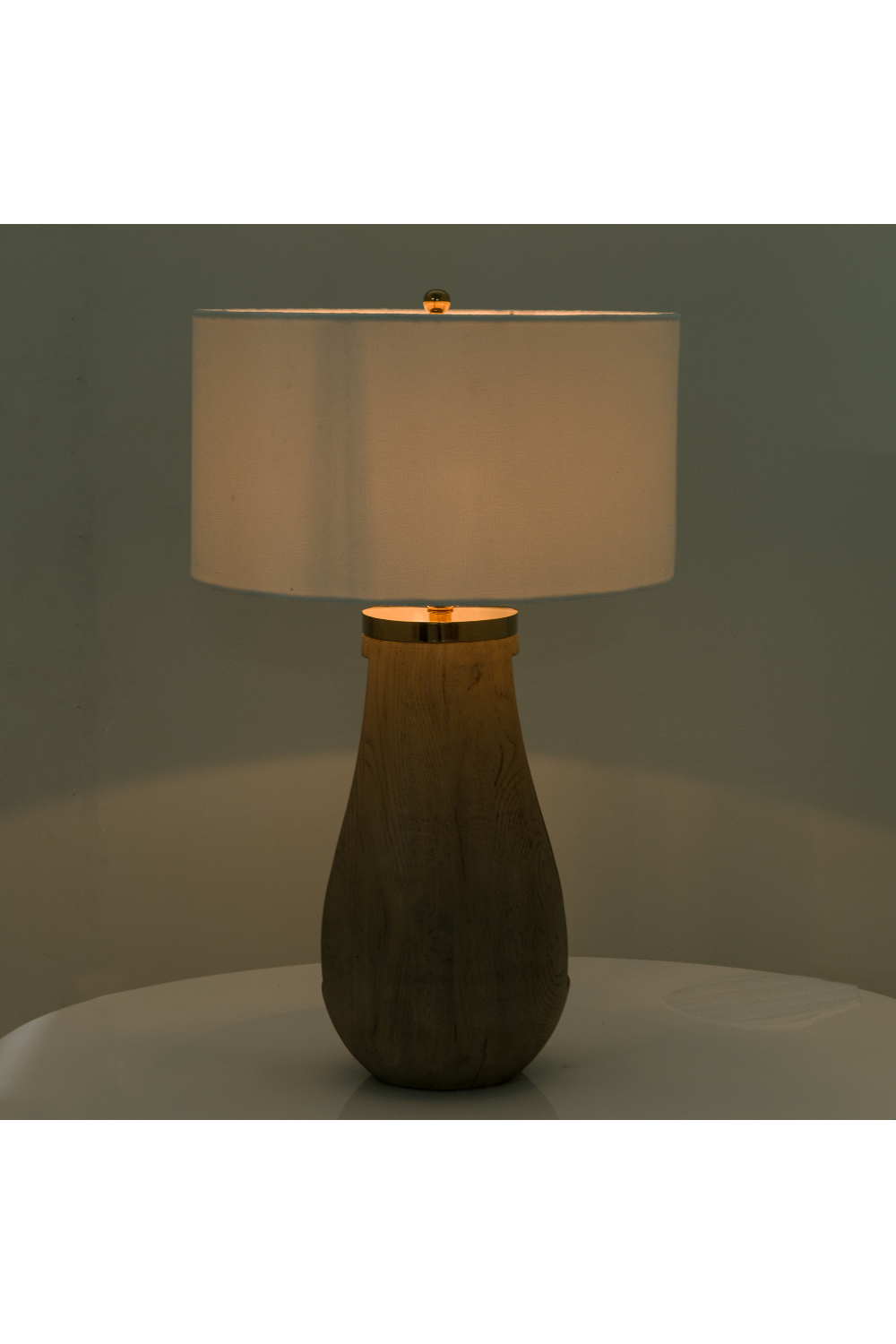 Modern Table Lamp | Andrew Martin | Oroa.com